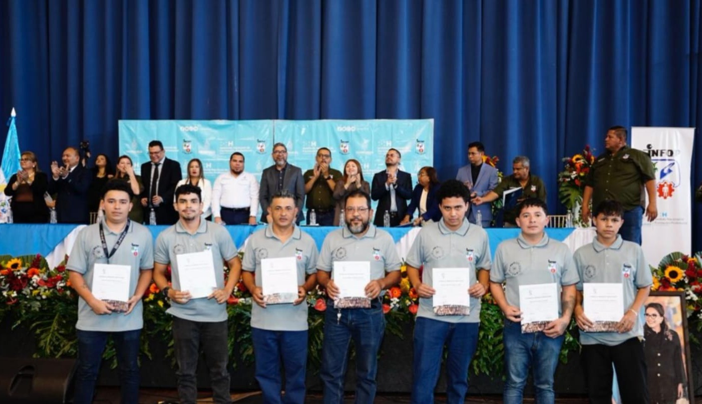 INFOP cierra 2025 con cifra histórica de más de 250 mil personas formadas a nivel nacional